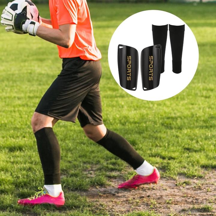Image du produit Cbx Set de football 3 pièces manchettes de football, protège-tibias et chaussettes 150 - 175 cm (L)