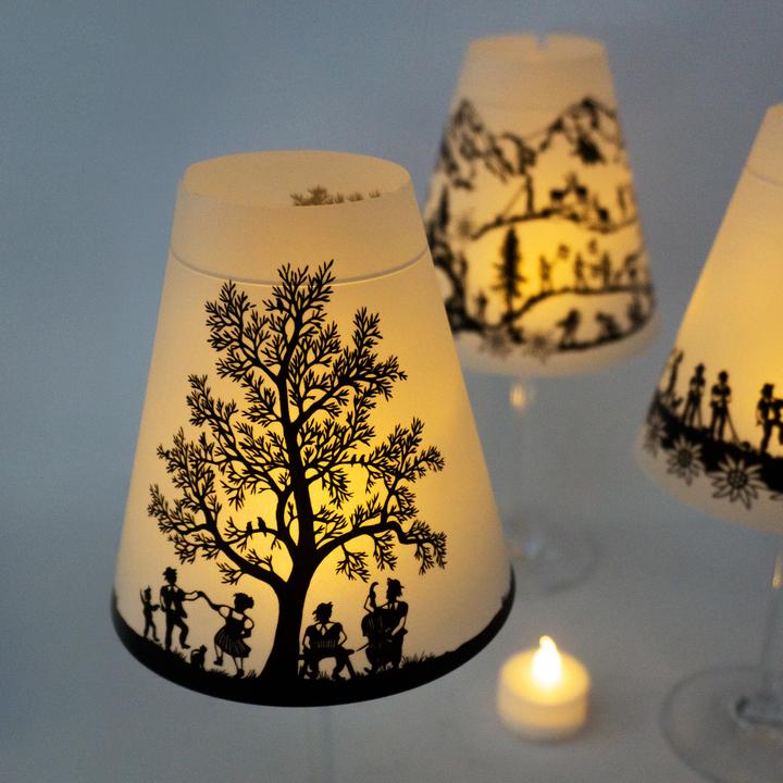 Immagine prodotto Not the girl who misses much Luce in vetro per vino (3 x, 12 x 12 cm)