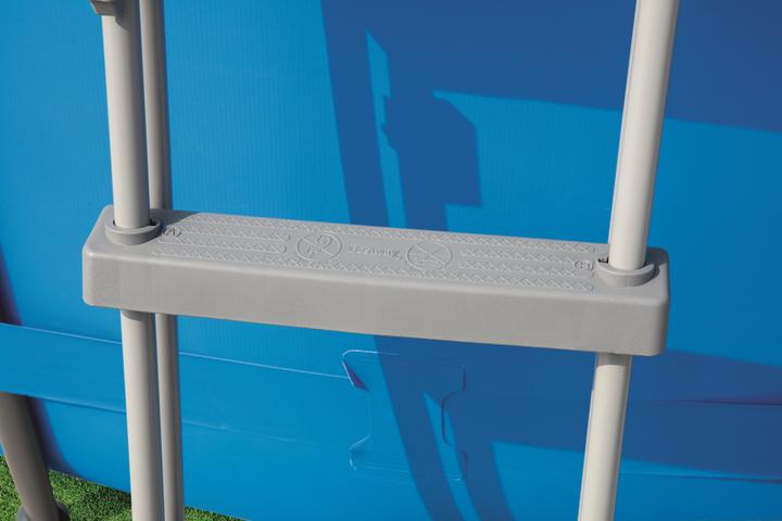 Actual product image Bestway Pool leader