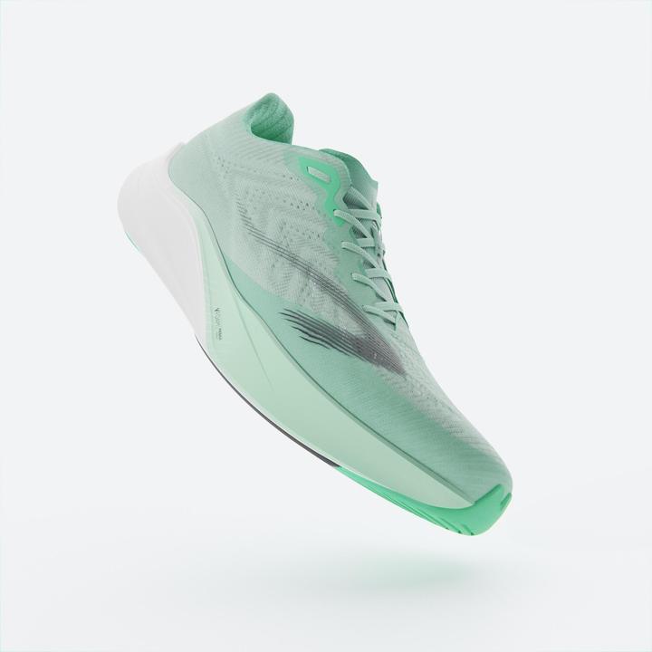 Actual product image Kiprun Laufschuhe Herren - KD900 Light grün/lila (39)