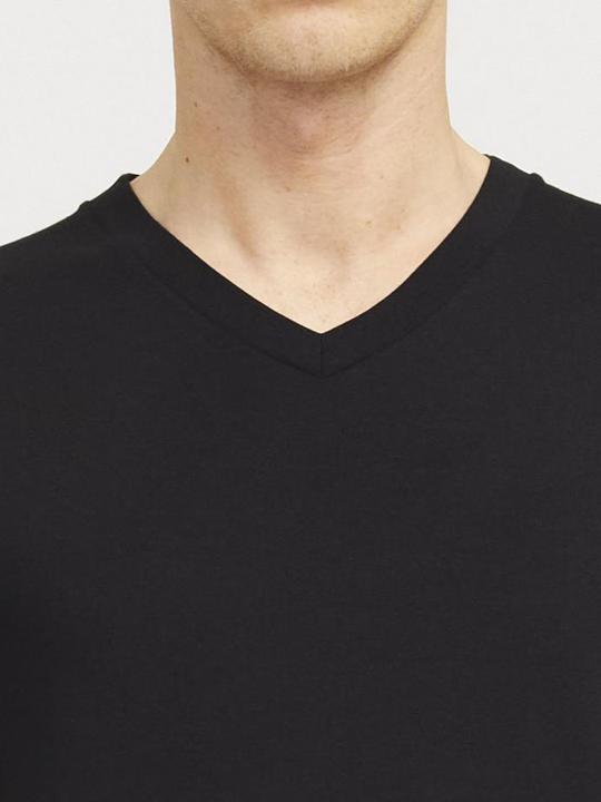 Actual product image Aprel 3-pack Unicoloured V-neck T-shirt T-shirt (XL)