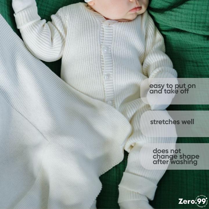 Produktbild Zero.99 Neugeborenen-Set 5-tlg. – Decke, Schlafanzug mit Knöpfen, Kratzhandschuhe, Babyschuhe, Mütze (50, 56, 62, 68)