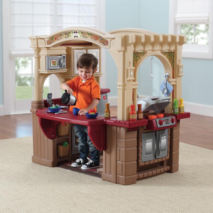 Actual product image Step2 Grand Walk-In Kitchen & Grill