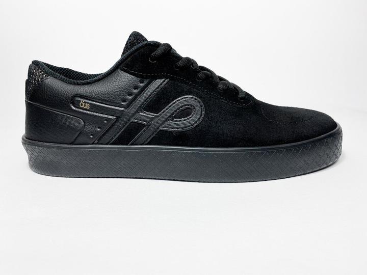 Öus Skateschuhe Emergente All black gold essencial