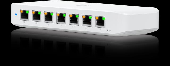 Immagine prodotto Ubiquiti Ultra 60W (8 Porti)