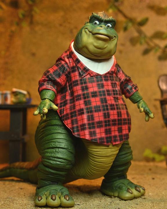 Actual product image Neca Dinosaurs Action Figure Ultimate Earl Sinclair 18 cm