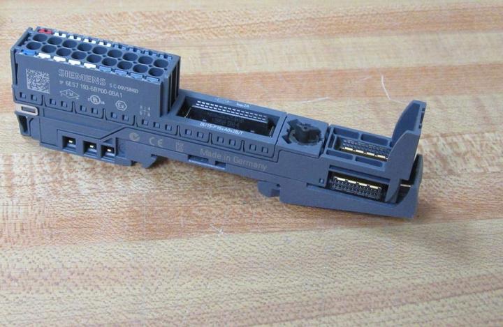 Actual product image Siemens PLC expansion module 6ES7193-6BP00-0BA1 6ES71936BP000BA1 (Add-on)