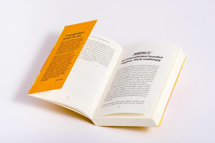 Actual product image Radikale Freundlichkeit (German, Nora Blum, 2025)