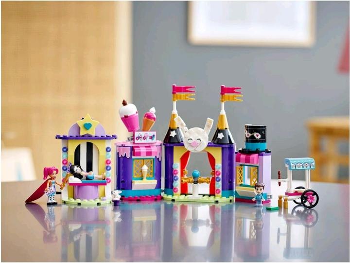 Image du produit LEGO Stands de foire magiques (41687, LEGO Friends)