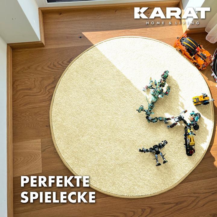 Actual product image Karat Crocodile (66 x 66 cm)