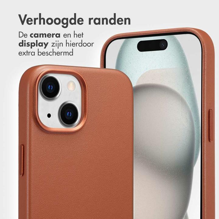 Produktbild Accezz Leather Bookcase 2-in-1 met MagSafe iPhone 15 - Sienna Brown (Apple iPhone 15)