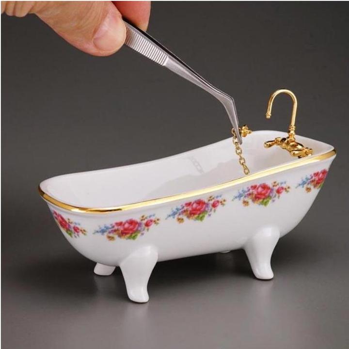 Produktbild Reutter 001.770/2 - Badewanne "Dresdner Rose", Miniatur (12.5 x 5.5 x 7 cm)