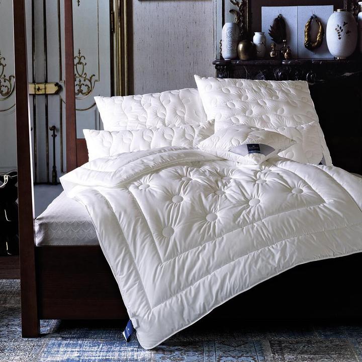 Actual product image Billerbeck Meisterklasse Uno medium virgin wool blanket, filling: 100% virgin wool (1050 g, 135x200 cm)