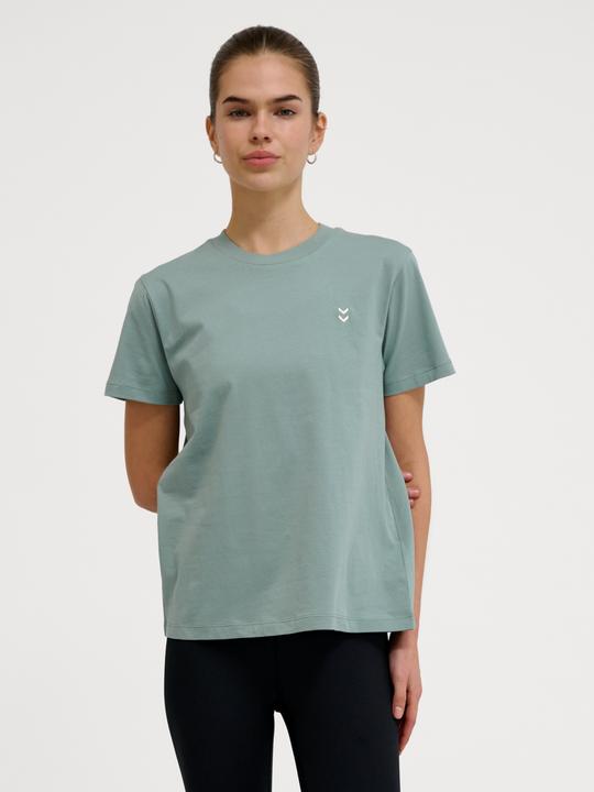 Actual product image hummel hmlPULSE W T-SHIRT (XL)