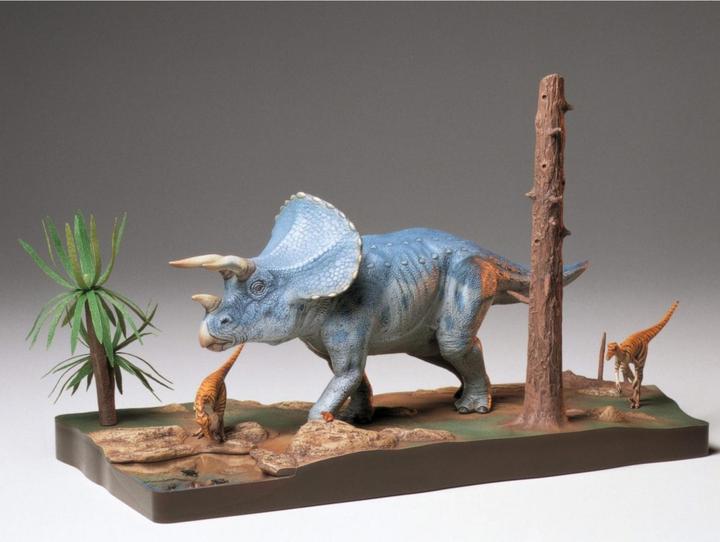 Tamiya 1:35 Triceratops Diorama Set