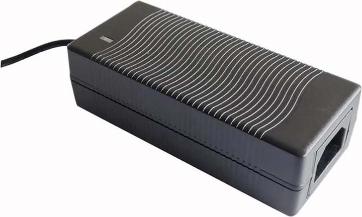 Rs Pro Adaptateur secteur, 90  264V ac, 5V dc / 8A, connecteur IEC 320-C14