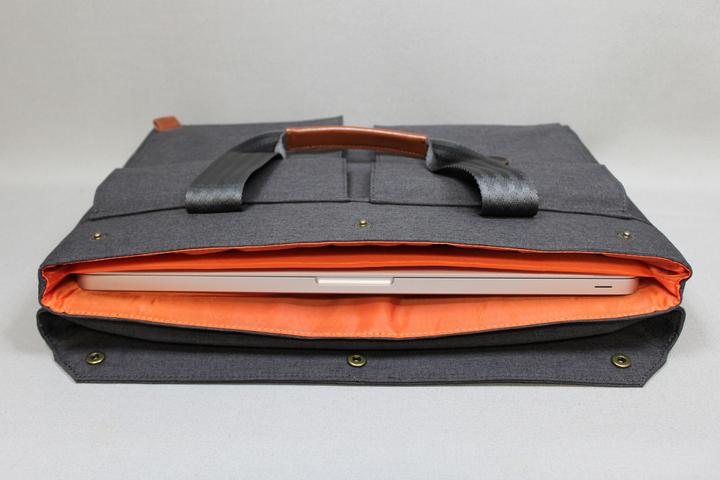 Produktbild PKG Slim Briefcase 15" (15")