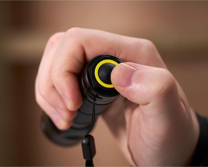 Actual product image Stanley FatMax Aluminium Flashlight 3AAA (22 cm, 120 lm)