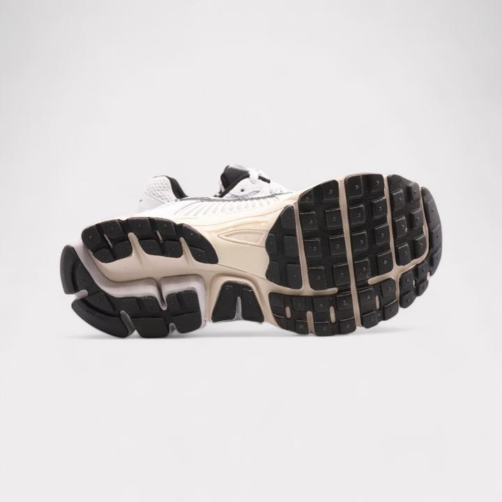 Produktbild Nike Zoom Vomero 5 (38.5)