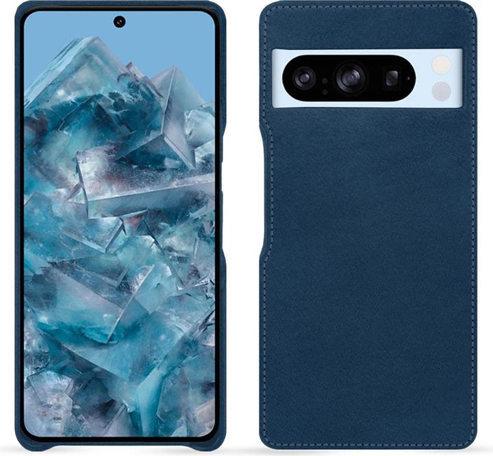 Blu mediterran ( Pantone #0E3043 )