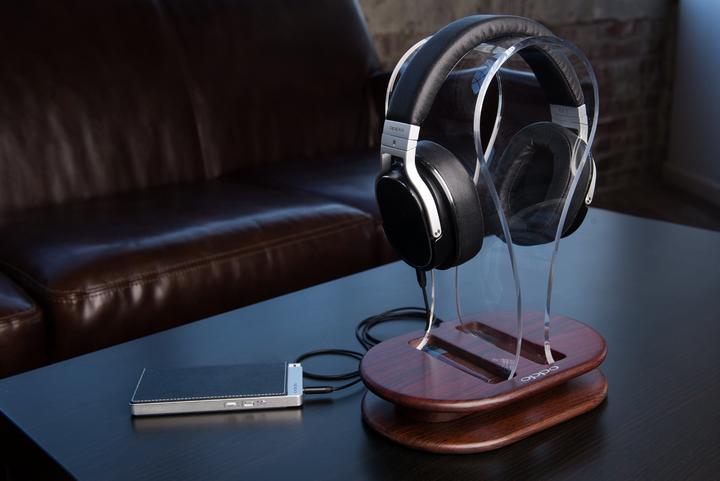 Actual product image OPPO Ha-2 (USB-DAC, Bass Boost, gain switch, Powerbank)