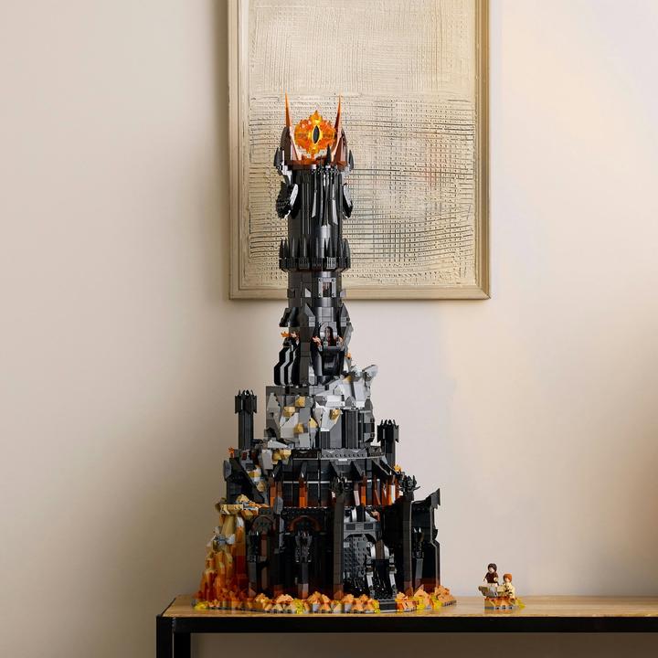 Image du produit LEGO The Lord of the Rings : Barad-dûr (10333, LEGO Icons, LEGO difficiles à trouver)