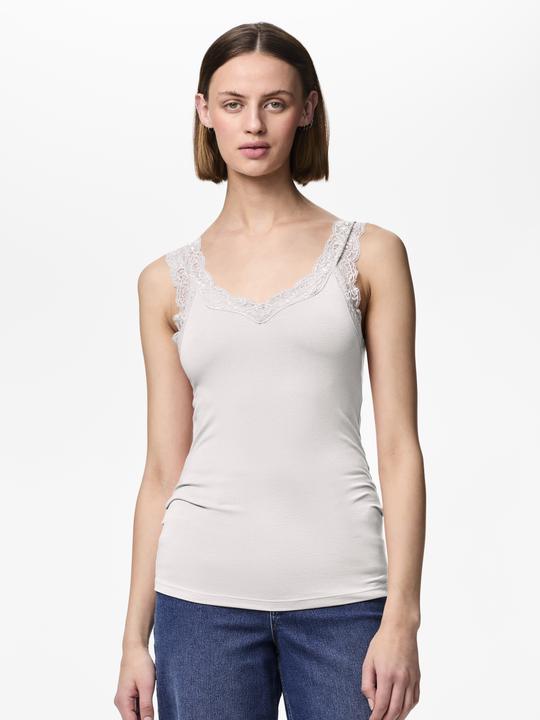 Actual product image Pieces Pcbarbera Lace Top Noos Bc (XS)