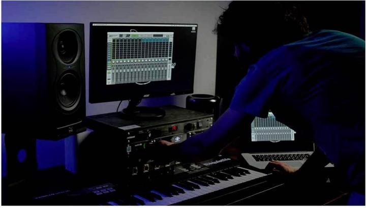 Produktbild Kali Audio IN-5 (Aktiv, 1 Stk., 2x 80 W)