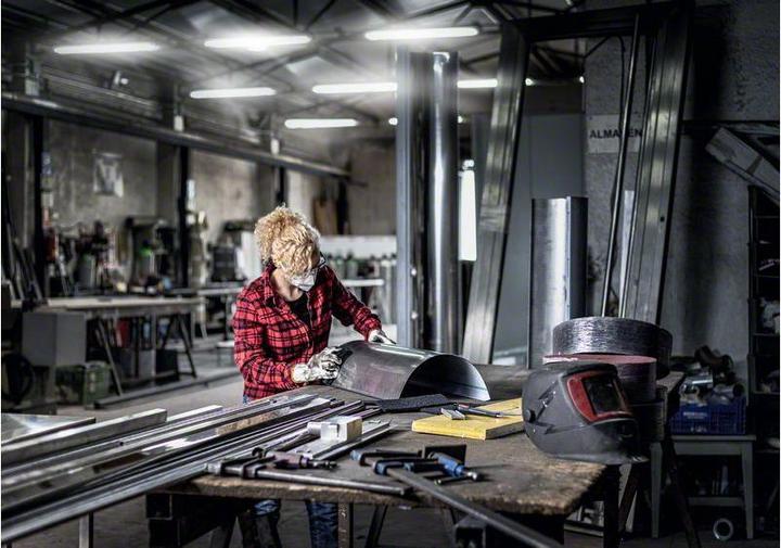 Produktbild Bosch Professional Zubehör EXPERT N880 Vliespad zum Handschleifen, 152 x 229 mm, Mehrzweck (Sehr fein)