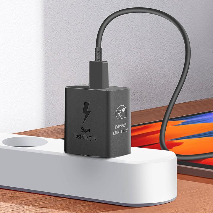 Actual product image Samsung PD Travel Adapter + USB-C cable (25 W)