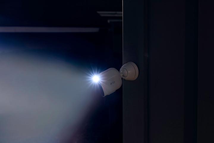 Produktbild Arlo Ultra 2 Spotlight Kamera (3840 x 2160 Pixels)