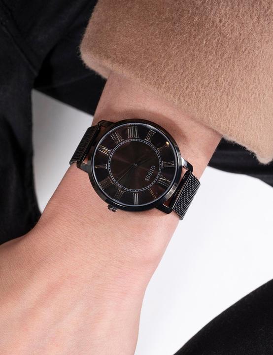 Actual product image Guess GW0832G2 King