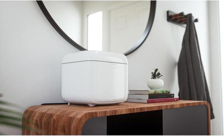Actual product image Philips UV sterilization box