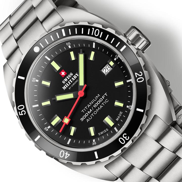 Actual product image Swiss Military SMA34100.01 Diver Titanium Automatic 42mm 30ATM (Diving watch, 42 mm)