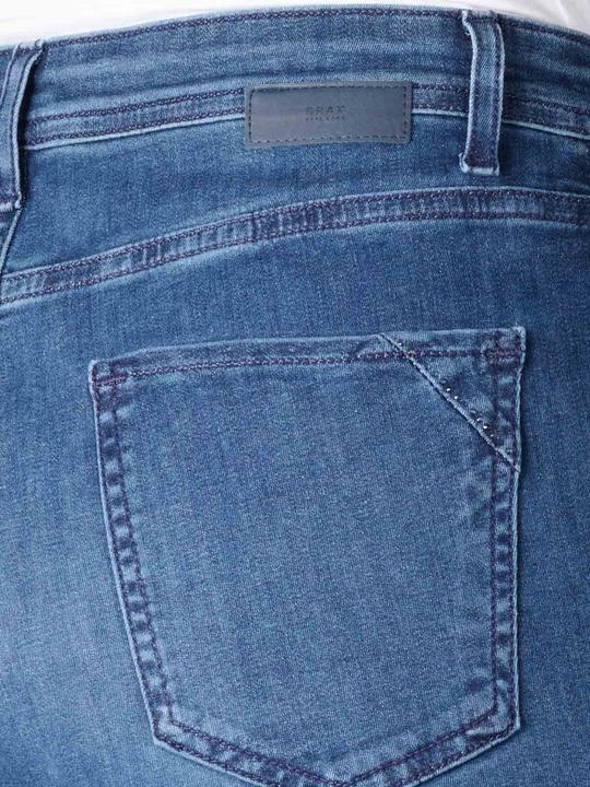 Actual product image BRAX Straight Fit CAROLA (W38/L30)