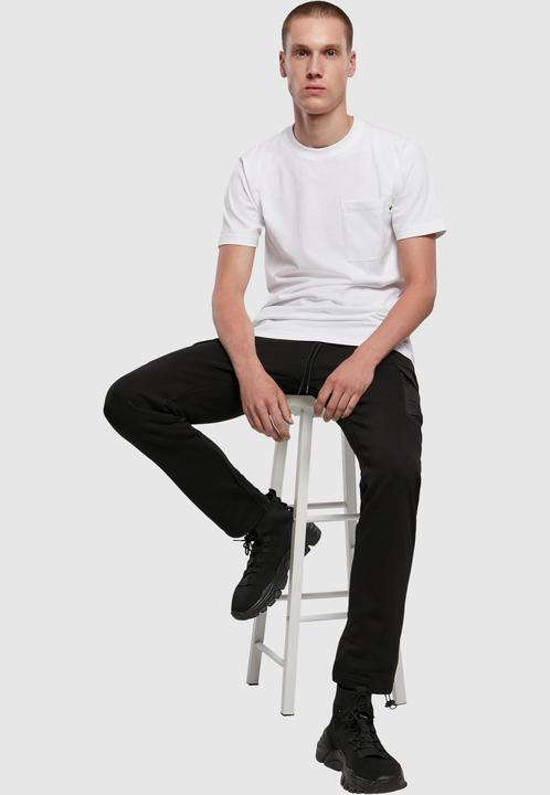 Actual product image Urban Classics Organic Cotton Basic Pocket Tee (4XL)