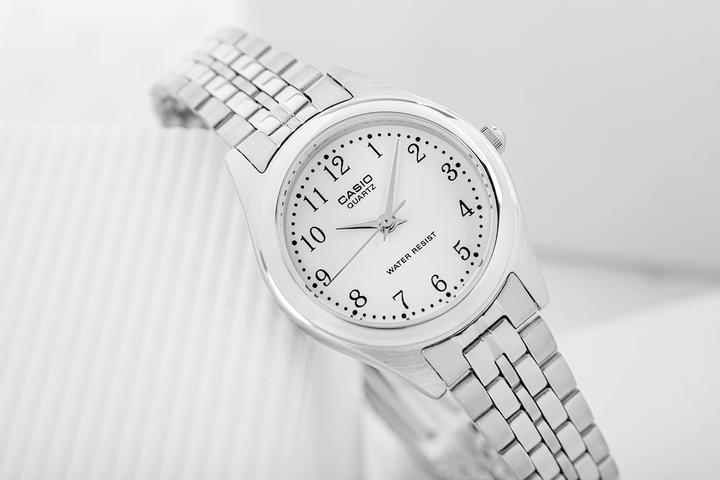 Actual product image Casio Damenuhr LTP-1129A-7BRDF + BOX