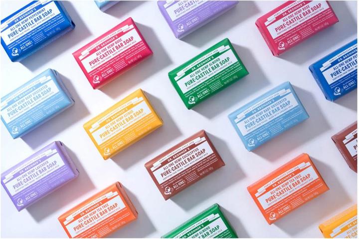 Image du produit Dr. Bronner's Savon Tout-En-Un Amande Naturelle 140g (Savon dur)