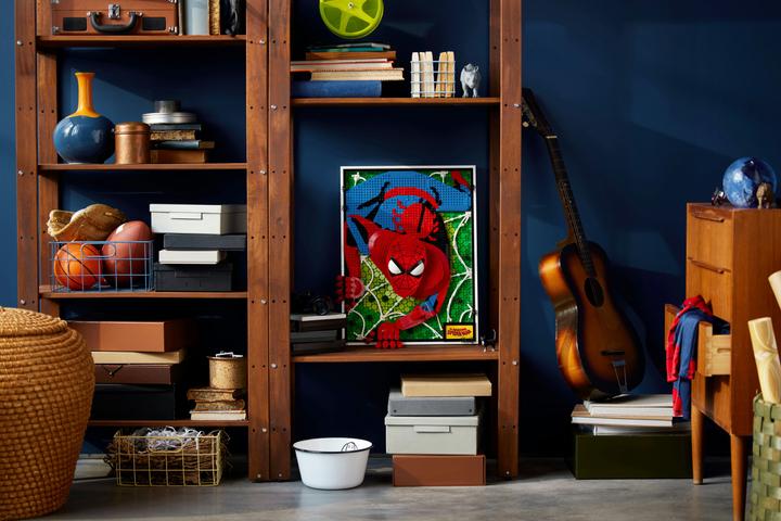 Actual product image LEGO The Amazing Spider-Man (31209, LEGO Art)