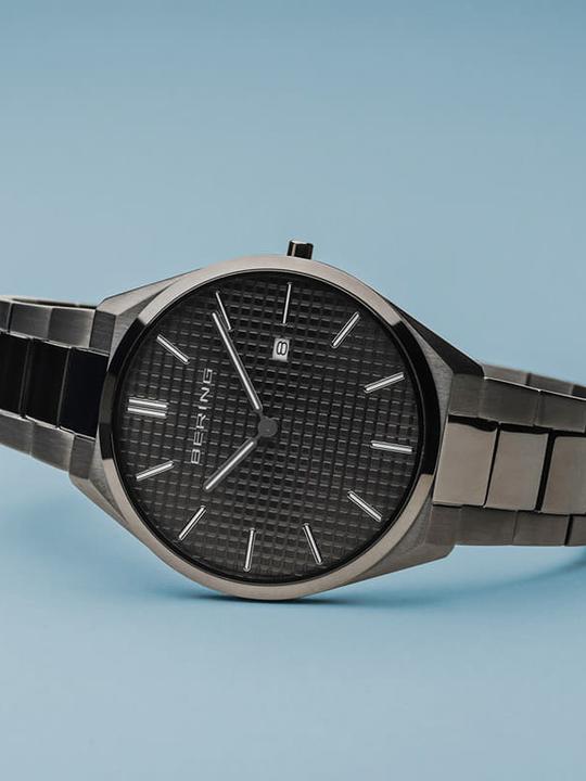 Produktbild Bering Ultra Slim 17240-777 (Analoguhr, 40 mm)