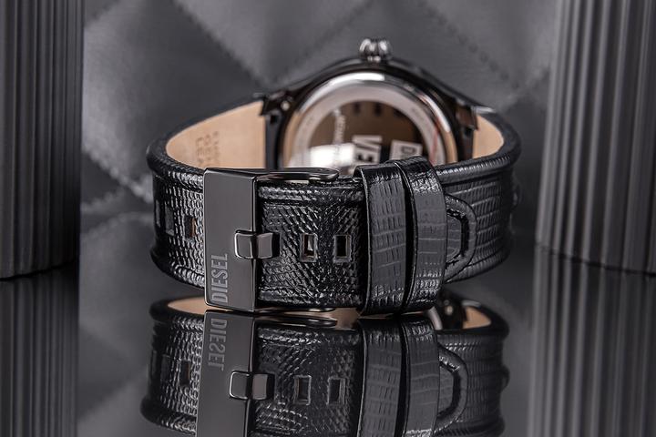 Actual product image Diesel Vert (Analogue wristwatch, 44 mm)