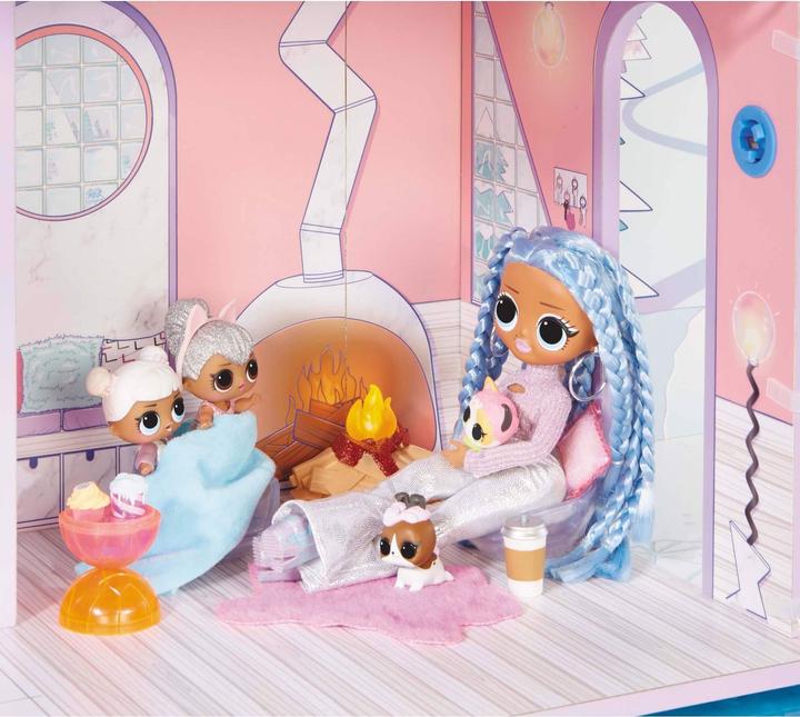 Actual product image MGA L.O.L. Surprise OMG Winter Chill Cabin