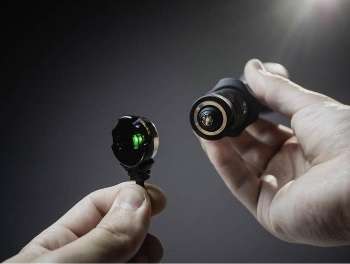 Immagine prodotto ArmyTek Torcia elettrica VIKING PRO MAGNET USB Warm (16 cm, 2050 lm)