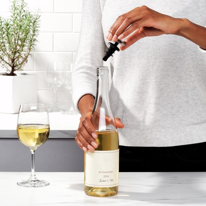 Actual product image OXO Wine bottle stopper (Wine stopper)