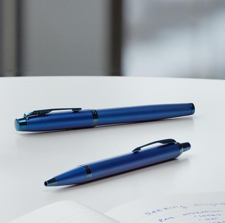 Produktbild Parker Pen Kugelschreiber IM Monochrome PVD M (Blau, 1 x)