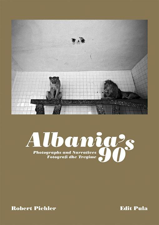 Immagine prodotto Gli anni '90 dell'Albania (Inglese, Albanese, Modifica Pula, Robert Pichler, 2020)