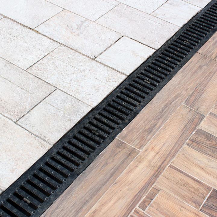 Image du produit Wiltec Caniveau 6x1m Grille recouvrement 12,5t Fonte Drainage Eaux usées Rigole Grille évacuation Garage
