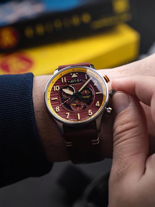 Produktbild AVI-8 AV-4109-02 (Chronograph)