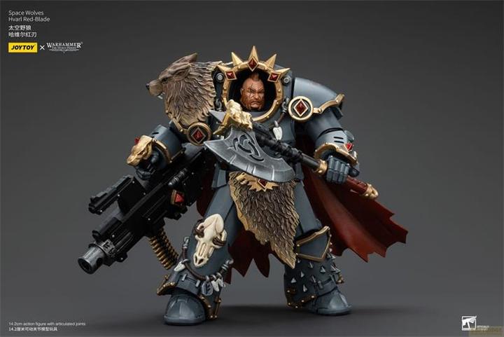 Produktbild Joy Toy Warhammer The Horus Heresy Actionfigur 1/18 Space Wolves Hvarl Red-Blade 14 cm
