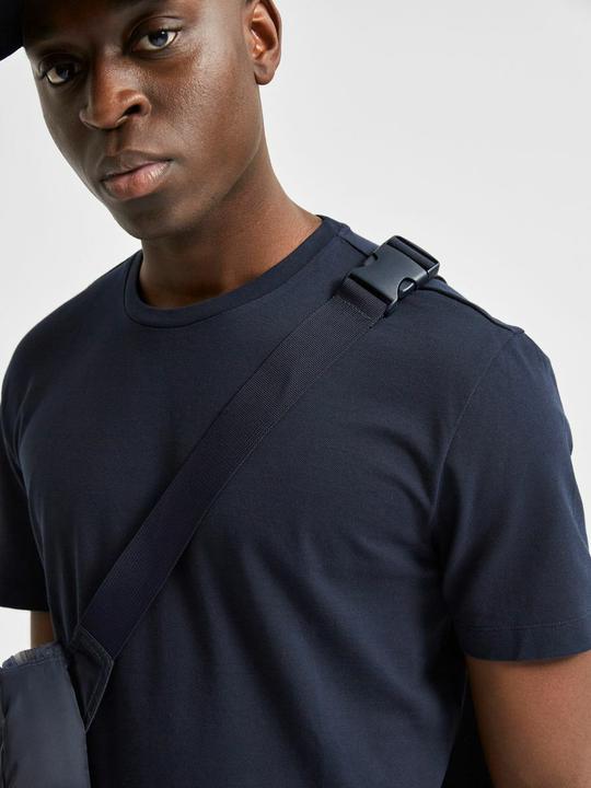 Immagine prodotto Selected Homme T-shirt in cotone biologico con collo alto (L)